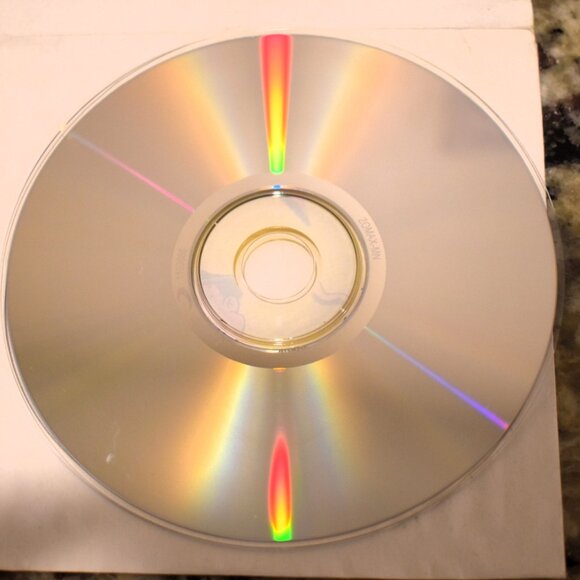 Rugrats Go Wild Computer Game - Picture 3 of 3